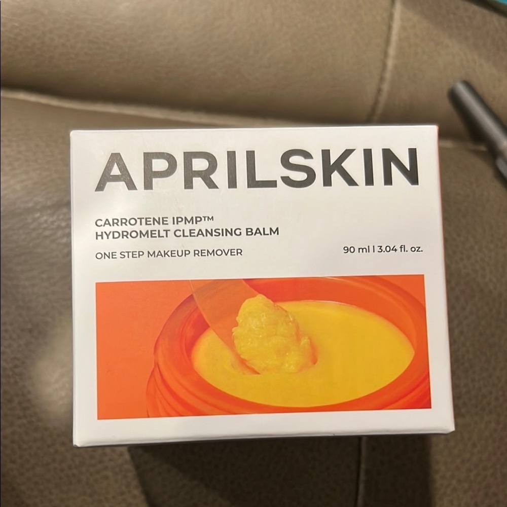 Carrotene IPMP Hydromelt Cleansing Balm - Yellow